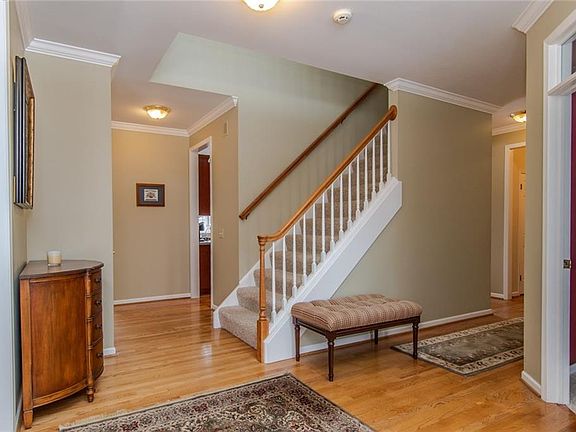 4th image of 41 Delancey Ct