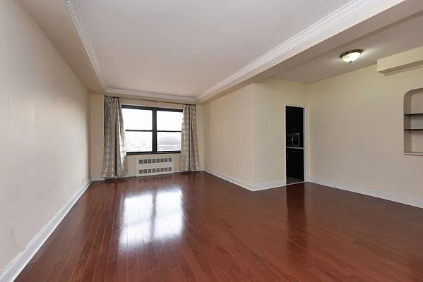 Sold by Keller Williams Realty Landmark | media 8