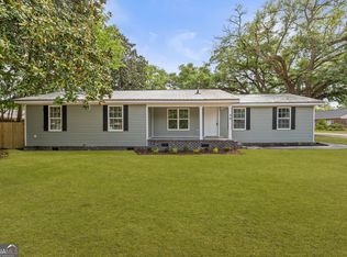 90 Anne St, Pembroke, GA 31321