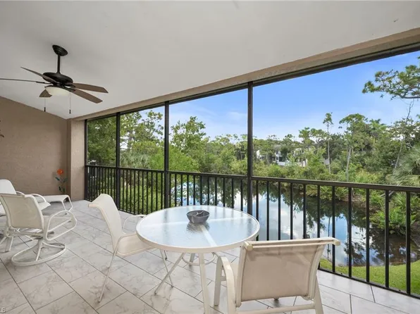 27026 Oakwood Lake DR #202, BONITA SPRINGS, FL 34134