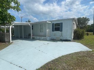 927 Laurel Cir, Barefoot Bay, FL 32976