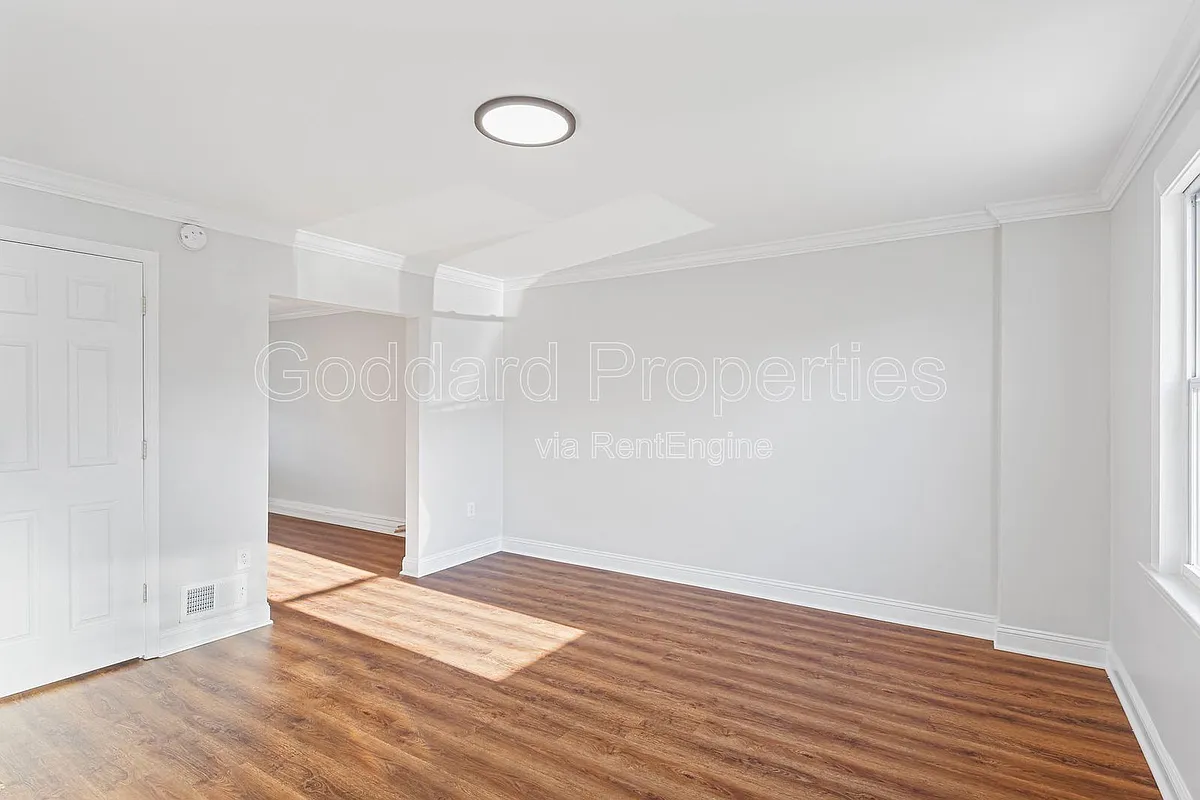 Building Photo - 47 S Hawthorne Rd
