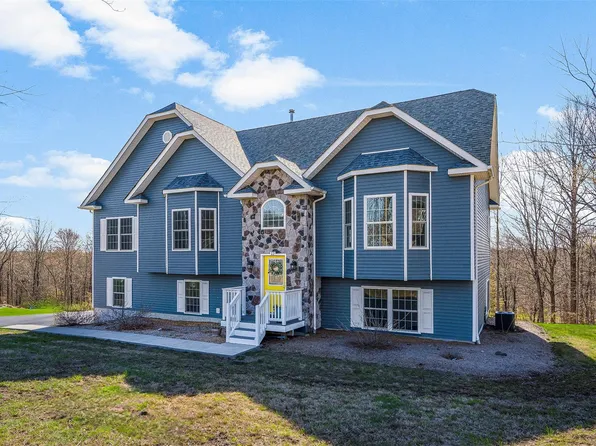 12 Hill Road, Washingtonville, NY 10992