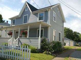 19 Church St, Mystic, CT 06355