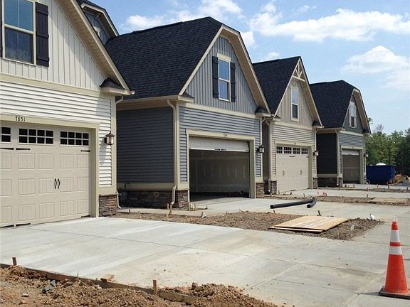 4th image of 7847 Wistar Woods Pl #Ab