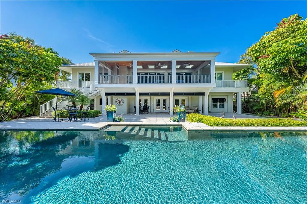 5 bed, 4.5 bath, 4585 sqft, $55,000 — Photo 3