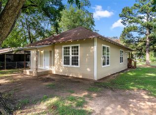 416 1/2 Mount Pleasant St, Pittsburg, TX 75686