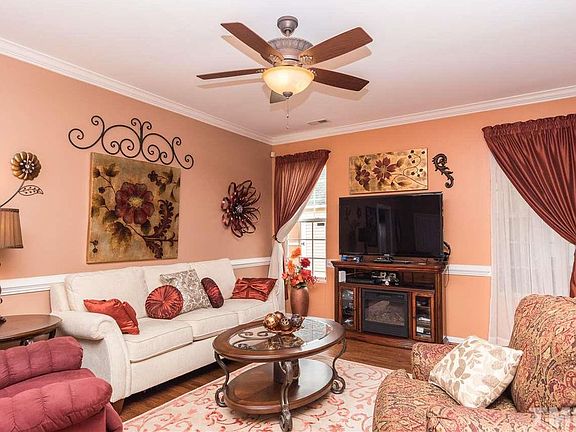 4th image of 1202 Castle Pines Dr