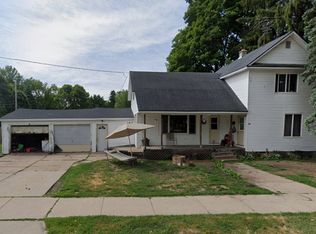 516 W Wescott Ave, Shawano, WI 54166