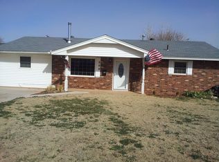 205 N Symcox St, Cordell, OK 73632