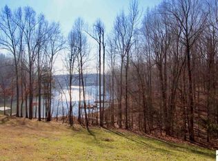 37 E Cobblestone Ct, Kuttawa, KY 42055