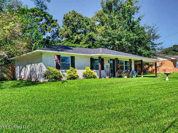 11385 Ruth Ct, Biloxi, MS 39532