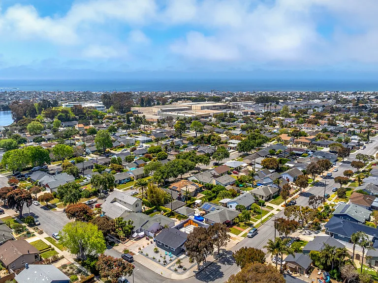 401 Rancho Dr — Photo 21