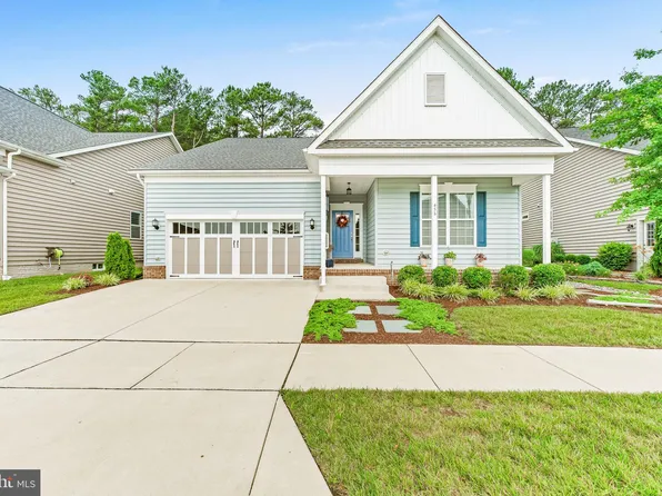 456 Creek View Dr, Solomons, MD 20688