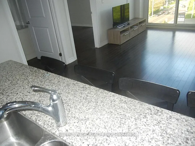 427 Aberdeen Ave #406 — Photo 12