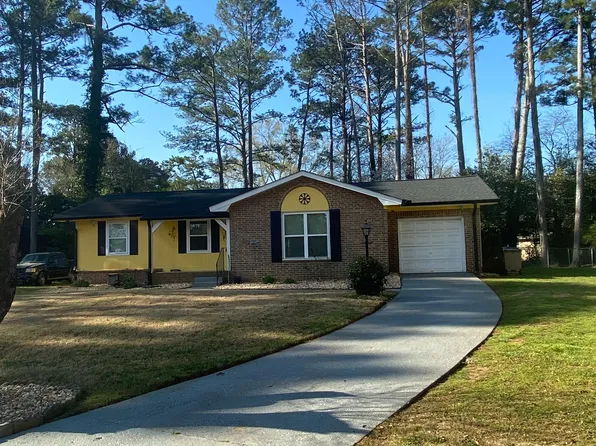 8783 Homewood Ct, Riverdale, GA 30274