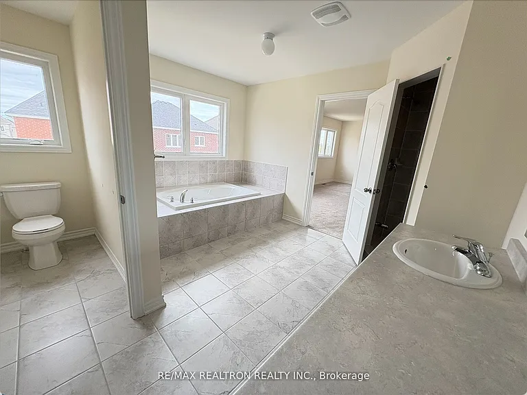 6 Heather Fullerton Ave — Photo 6