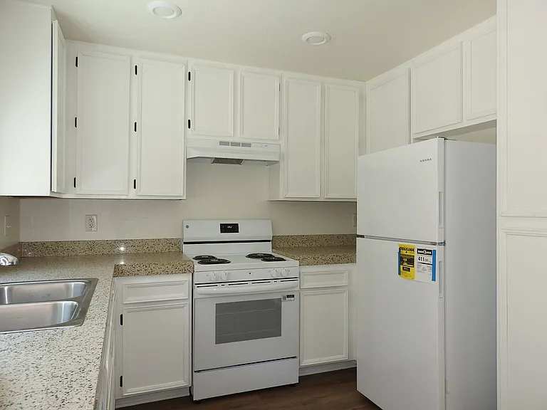 10911 Draco Rd #27 — Photo 8