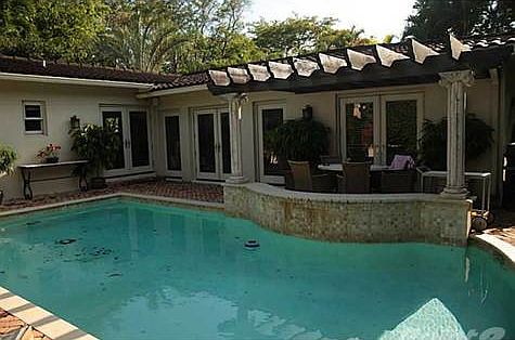 5th image of 931 Cotorro Ave