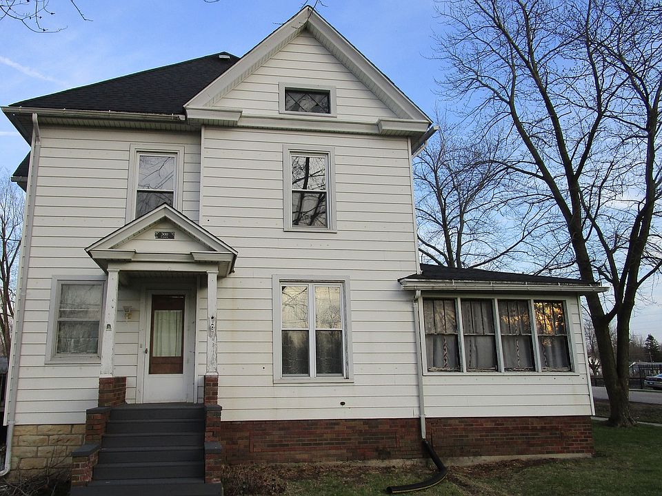 1st image of 300 N Wolf St
