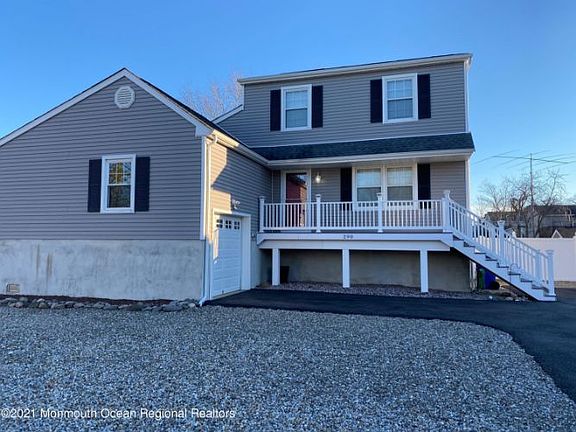 3rd image of 290 Jill Ct