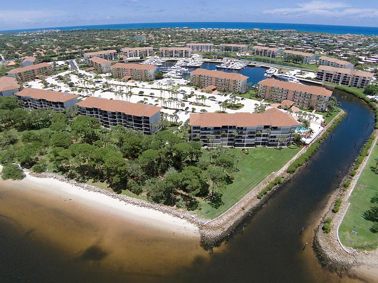 2601 Marina Isle Way #402 — Photo 42