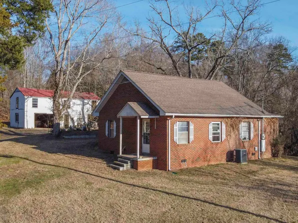 1876 E Old Topside Rd, Louisville, TN 37777