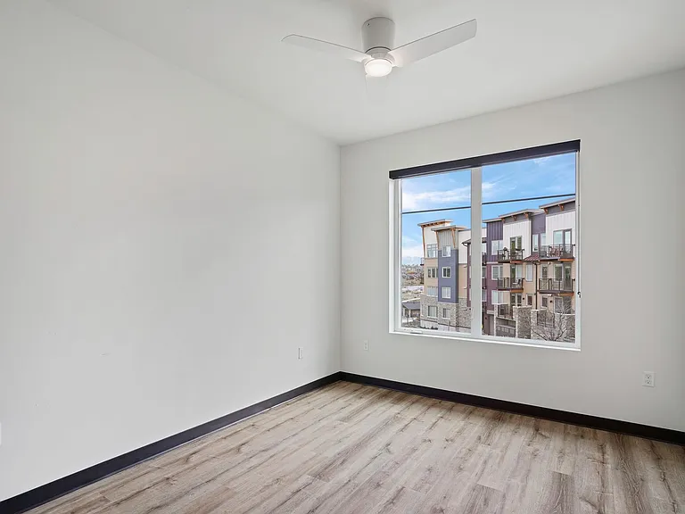 Bradbury Pointe Apartments — Photo 32