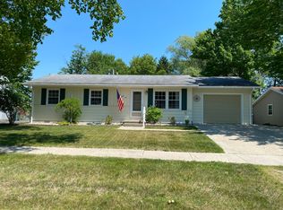 341 S Lawn St, Alpena, MI 49707