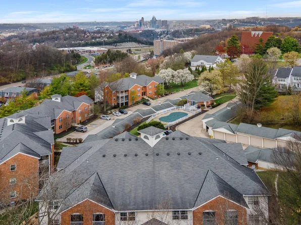 407 Keeneland Dr, Fort Thomas, KY 41075