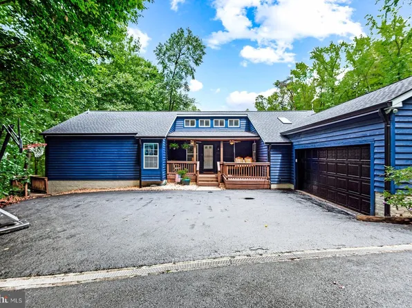 5978 Delong Mulroy Ln, King George, VA 22485