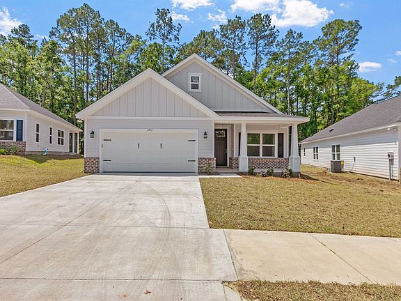 2nd image of 4355 Bottle Brush Ln