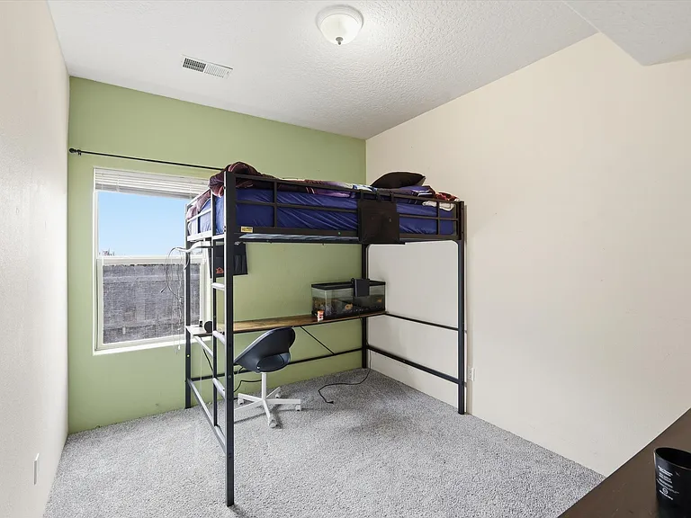 3224 Nizhoni Dr — Photo 11