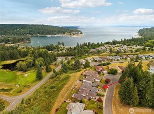 43 Sea Breeze Ln, Port Ludlow, WA 98365