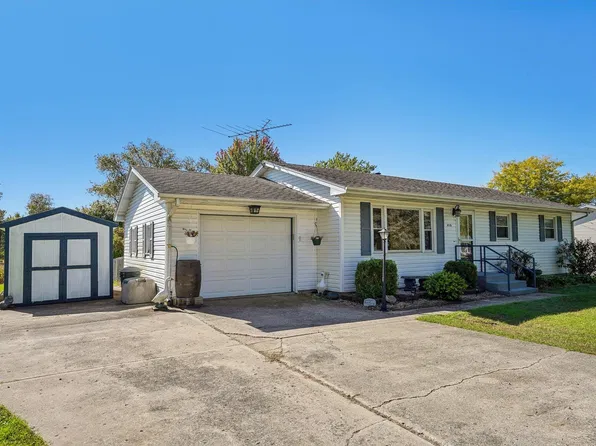 416 E Church St, Orfordville, WI 53576