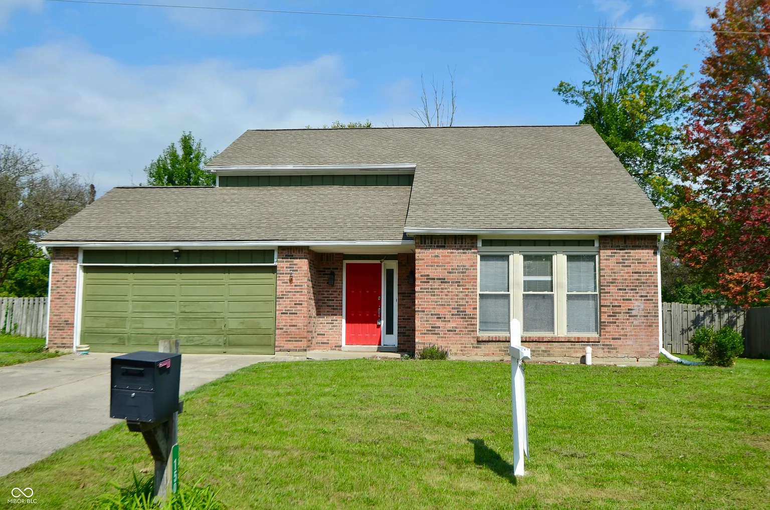 1502 Misty Ln photo 1