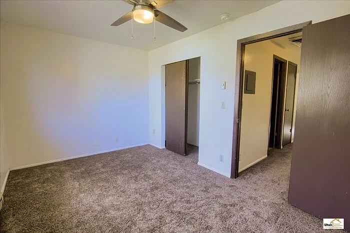 870 N Jackson Ave #8 — Photo 23