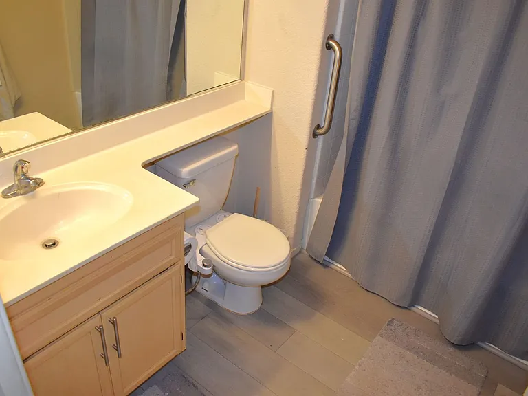 5201 Laguna Oaks Dr #127 — Photo 13
