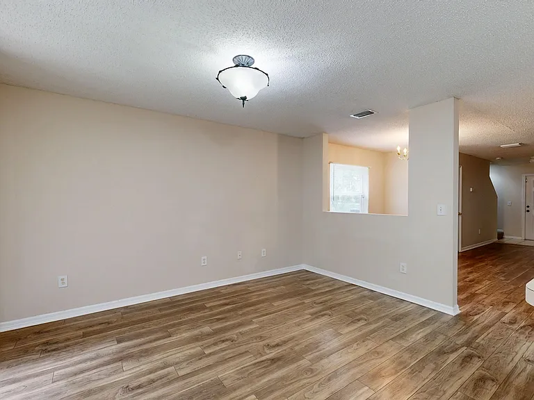 4104 Winding River Way — Photo 5