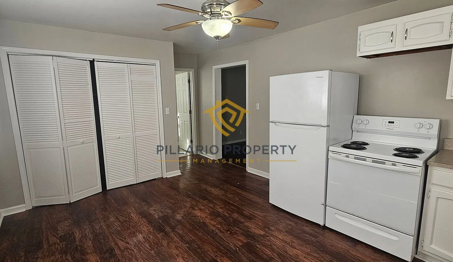 621 W Adams St — Photo 2