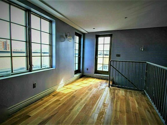 4th image of 254 Palmetto St #4BA