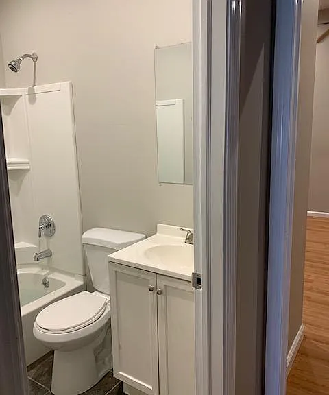 3303 Frankford Ave — Photo 5