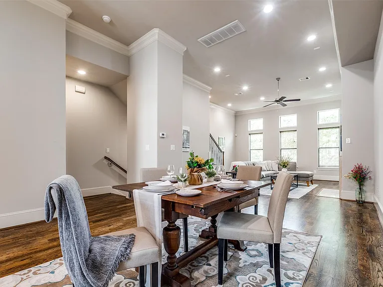 1709 Ashland St — Photo 33