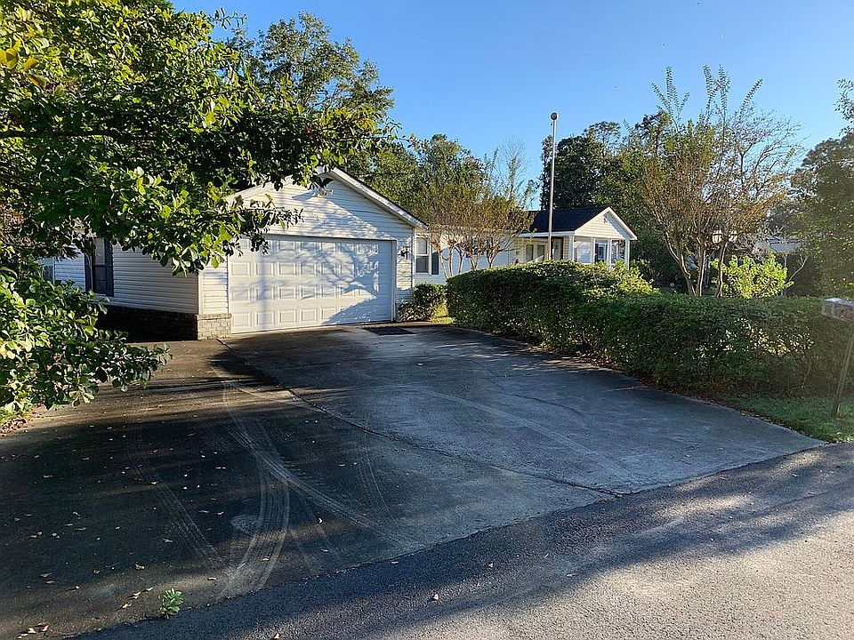 2 Car Attached Garage