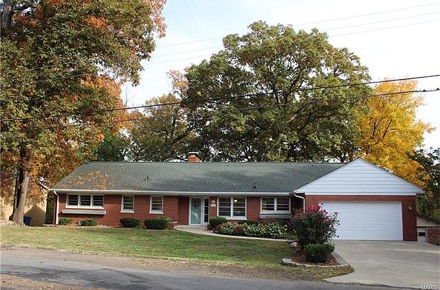 1st image of 274 Oakley Pl