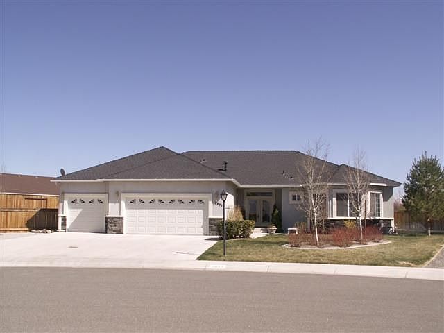 1st image of 2851 San Juan Cir