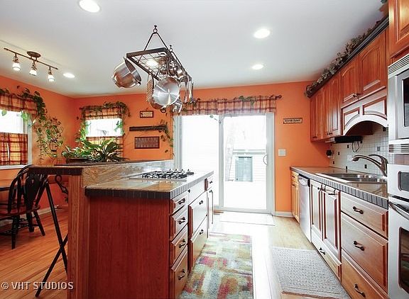 3rd image of 26767 N Circle Dr