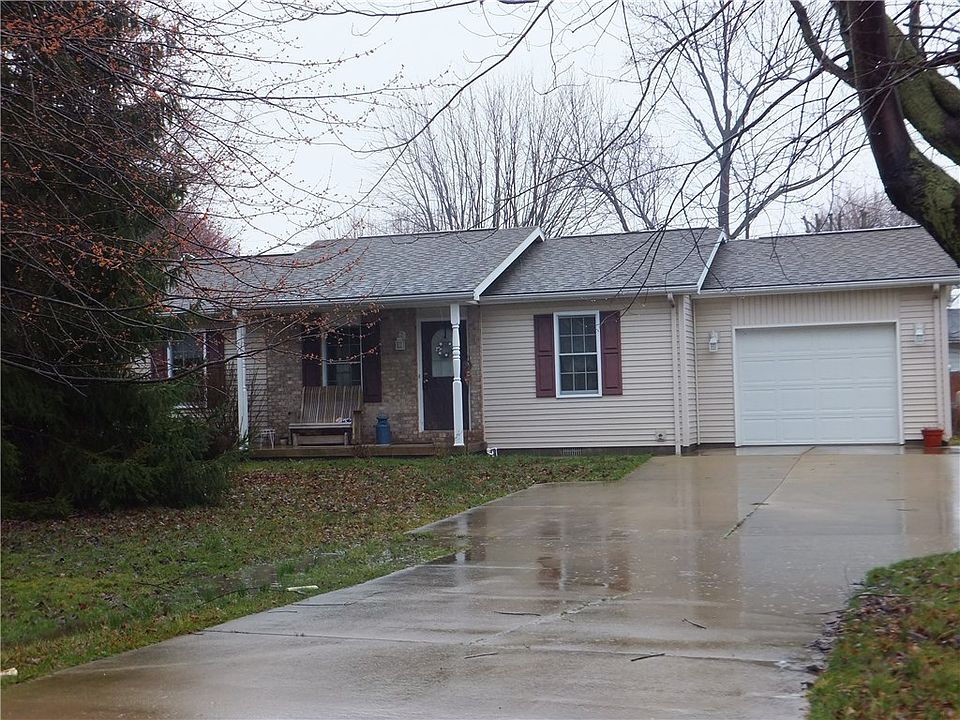 1st image of 602 E North St