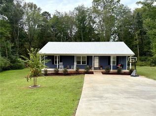 126 Poplar Ridge Dr, Westminster, SC 29693