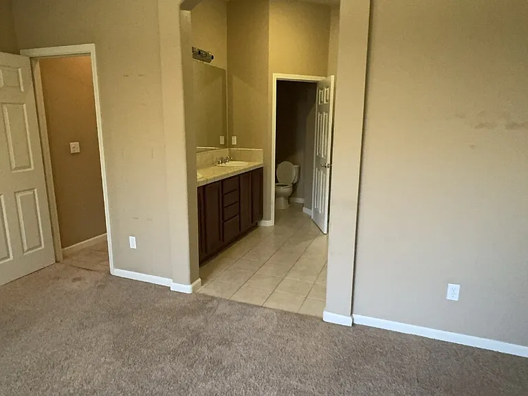 397 Noble Dr — Photo 10